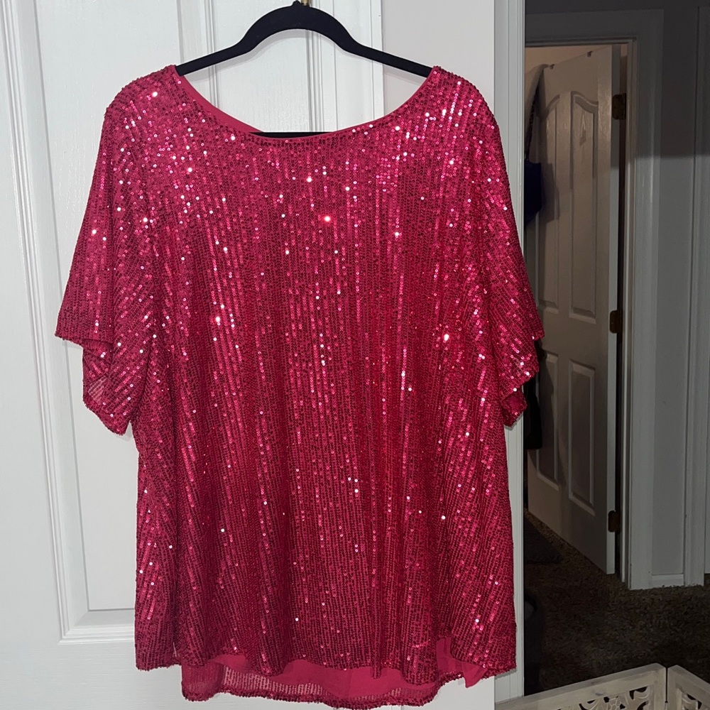 NWT Torrid Abbey hot pink short sleeve sequin top Size 3 3X 22-24 - Picture 3 of 9